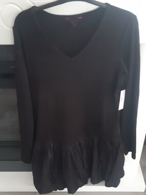 Women's NWT Size XL No Boundaries Black Peplum V-Neck Long Sleeve Dress